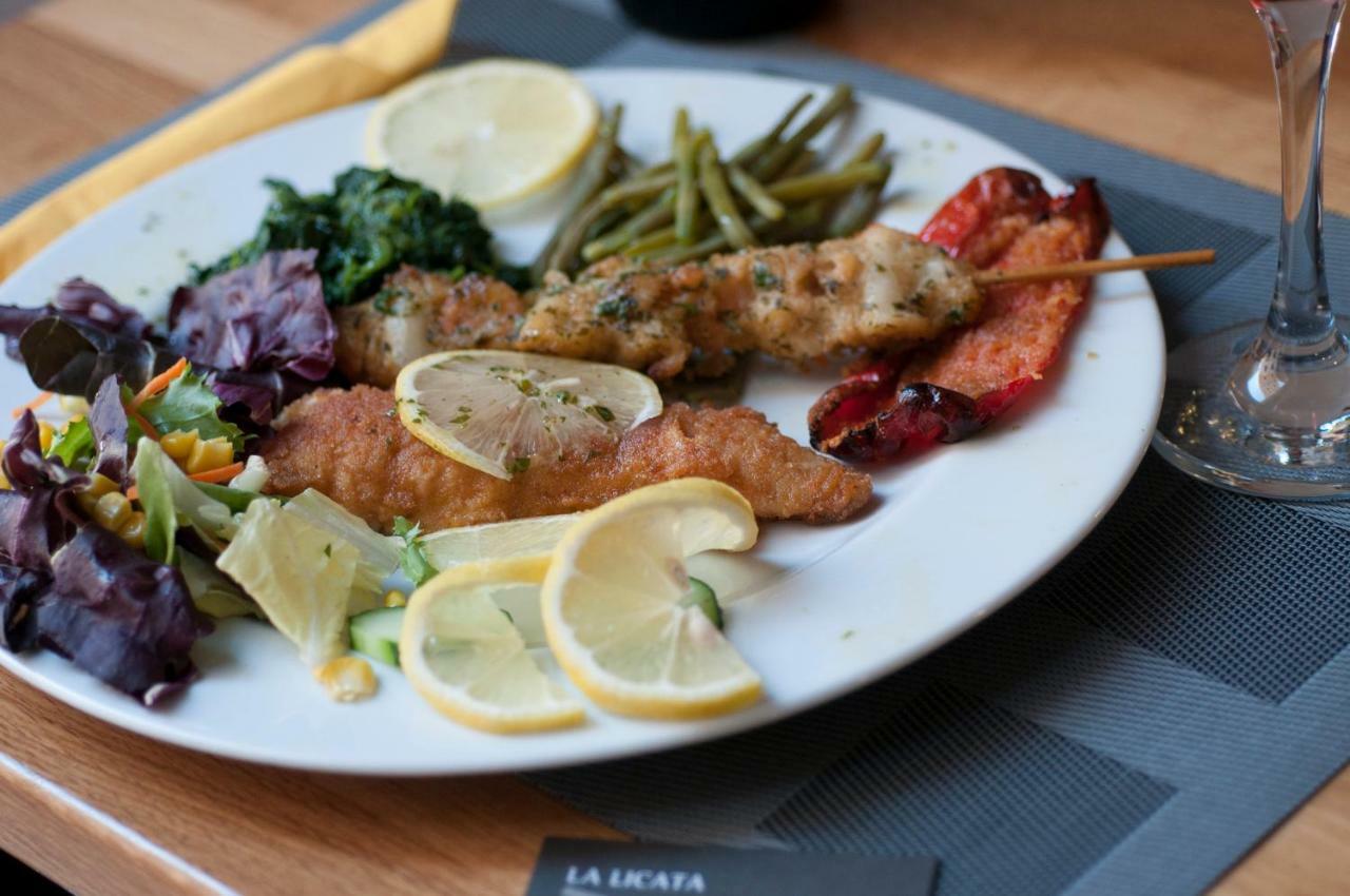리시덴자 로마 임페리얼 외부 사진